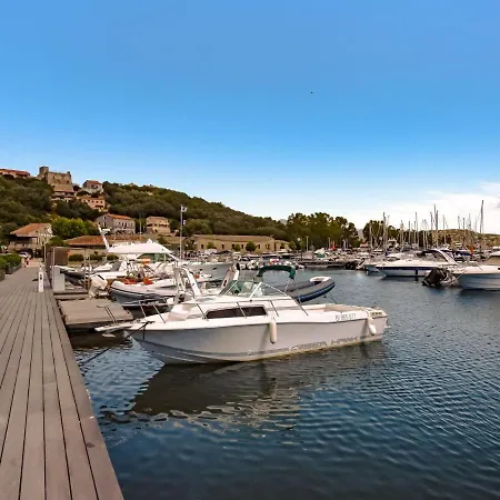 Holiday Home Les Hauts De Pavellone By Interhome 维琪奥港