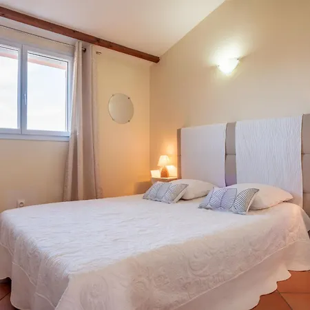 Holiday Home Les Hauts De Pavellone By Interhome 维琪奥港